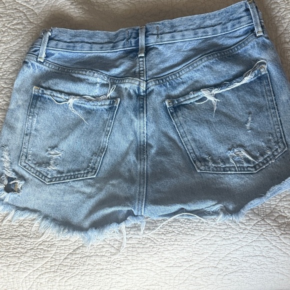 Agolde Distressed Denim Shorts size 27 - Picture 7 of 10